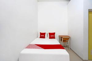 OYO Life 91670 Mannsur Homestay Syariah