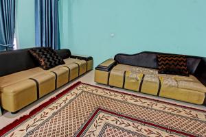 Hotel O Homestay Bang HajiNearLapangan Penujak ( Inen Gonggang)