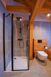Chalet Livit - roubenka by AlkaTravel
