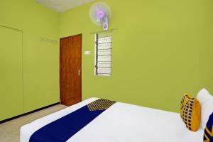 SPOT ON 91716 Kost Yy Syariah