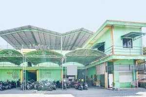 OYO 91747 Gamping Homestay Syariah - Gresik