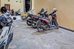 OYO 91619 Home 276 Syariah Sub