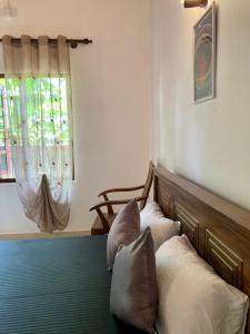Costas Villa, Tropical Oasis, Sigiriya Room