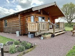 Rowan - Tedstone Log Cabins - Clifton upon Teme