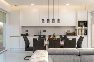 Villa Franka with pool near Medulin