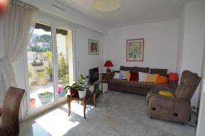 PHOENIX - Appartement 4 personnes avec superbe terrasse, clim et parking le port de Nice