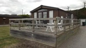Modern 3 bedroom lodge at Avonvale Holiday Lodges - Offenham