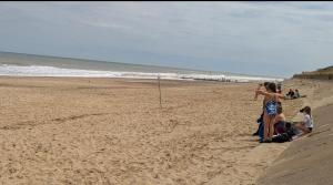 Rosys Retreat-Cosy Beach Chalet Escape in Bacton Norfolk