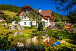 Dorfergut - 3hvězdičkové hotely ve městě Weisspriach