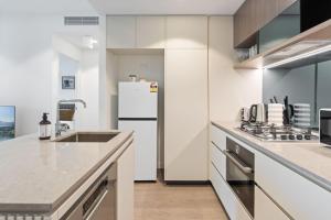 1B Queens Wharf Luxury Apartment