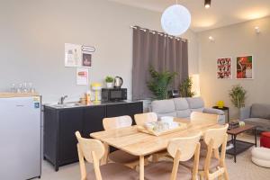 Cozy&Modern 6-BR Home, 14pax - Central, 5mins BTS