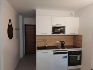 Appartements Appartement T2 bord de mer - Pianottoli-Caldarello : photos des chambres