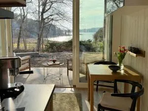 Hällesdalens Gård - semesterhus i Bohuslän - 利雪平