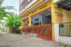 OYO 91928 Noril Haromain Homestay Syariah - Bugul