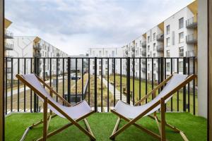 Lema 19 Stylowy Apartament w Zielonej Okolicy & Parking by Noclegi Renters