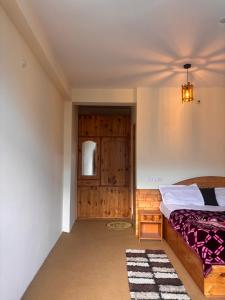 Karma Valley Stay & Cafe
