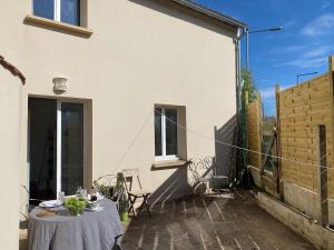 Next castle park studio