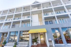 Wilmington avenue 50 #312