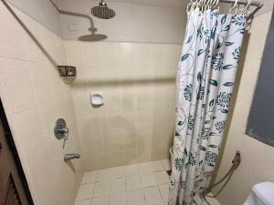 NEW! 3BR Home in Serene Pasig Condo with Fast Wifi