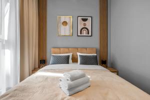 Varsovia Comfort 340 by BookingHost