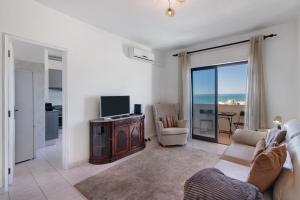 1 Bedroom Seaview Apartment