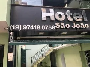 Hotel São João - 皮拉西卡巴