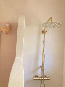 Family Home between Sea and Forest