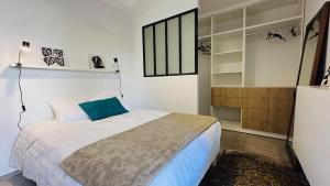 Oppidum Clim et Parking avec Terrasse de 30 m2 YourHostHelper