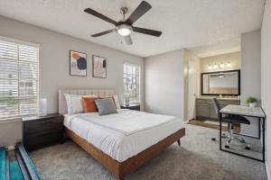 3001 Crystal Springs 723 I Spacious 2 Bed 2 Bath - 4hvězdičkové hotely ve městě Bedford