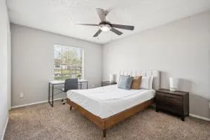 3001 Crystal Springs 721 I Spacious 1 Bed 1 Bath - Euless