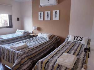 Basilia, Casa con pileta para 6 personas con garaje para 2 vehículos