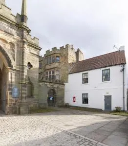 Palace Garden Cottage - Coundon