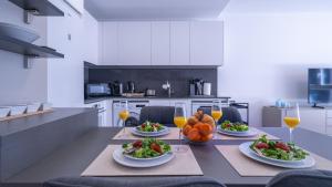 XPCE URBAN 15 MALAGA SKYLINE - Parking Free