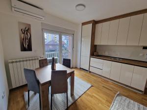 City Centar Nest- stan na dan NP