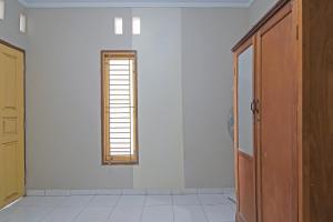 Hotel O Flamboyan 25 Homestay Syariah