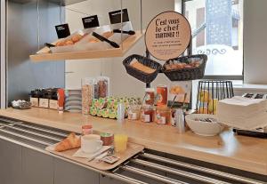 Hotels B&B HOTEL le Mans Centre : photos des chambres