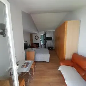 L'olivier TESSA Hôtesse suite 30m2 terrasse 20m2 - La Celle