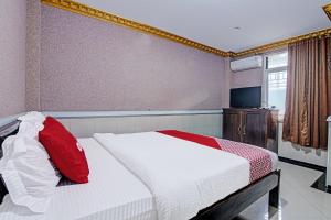 Hotel O Padang City Center Near Gunung Padang Formerly Hotel Fitriaendika