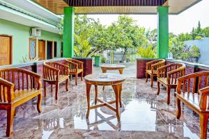 OYO Life 92043 Kost Barokah Syariah Madiun