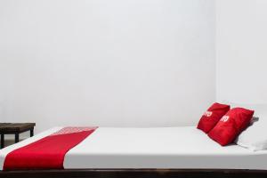 Hotel O We Bro Kost