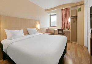 Hotels B&B HOTEL Le Mans Centre Cathedrale : photos des chambres