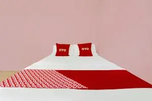 OYO 92062 Pondok Aurel Wahidin - Tangkil