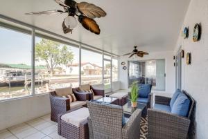 2 Mi to Hudson Beach Canal-View Retreat