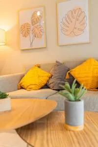 Duplex Confortable en Centre avec 2 Chambres - Coupéville