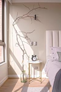 Depto de lujo en Avenida Kennedy, cerca de Clinica Alemana