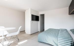 Modern 1 room apartment in district 4