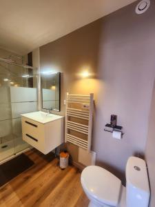 Appartements La Pause Plaisir - Studio a la Gare : photos des chambres