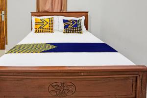 OYO 92183 Komang Resort Klayar