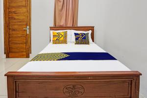 OYO 92183 Komang Resort Klayar