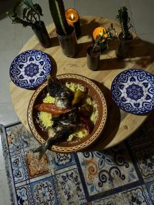 Maison troglodyte en bordure de mer